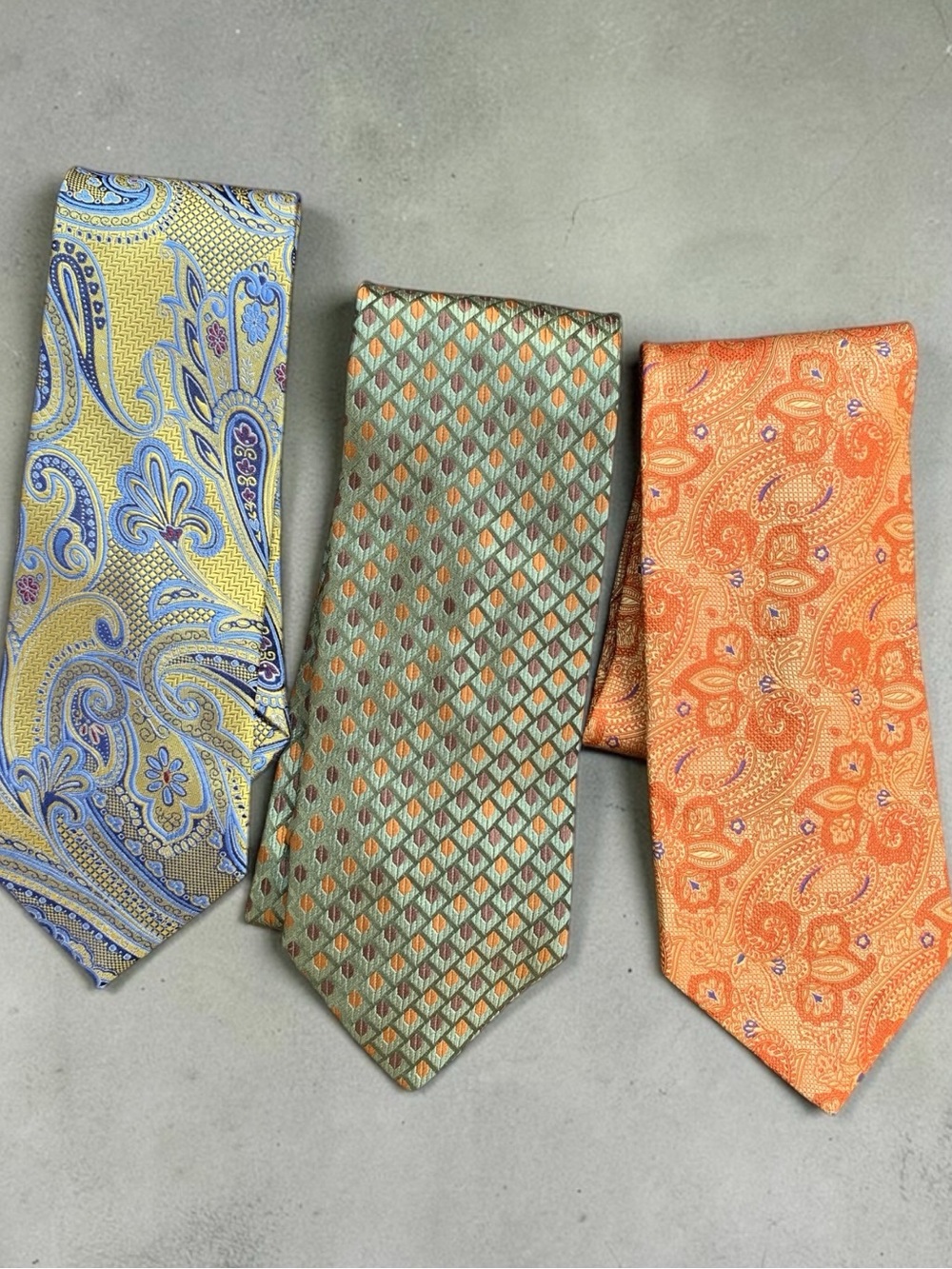 Jos A Bank Silk Paisley and Geometric Men's Tie Set Orange, Green, Yellow